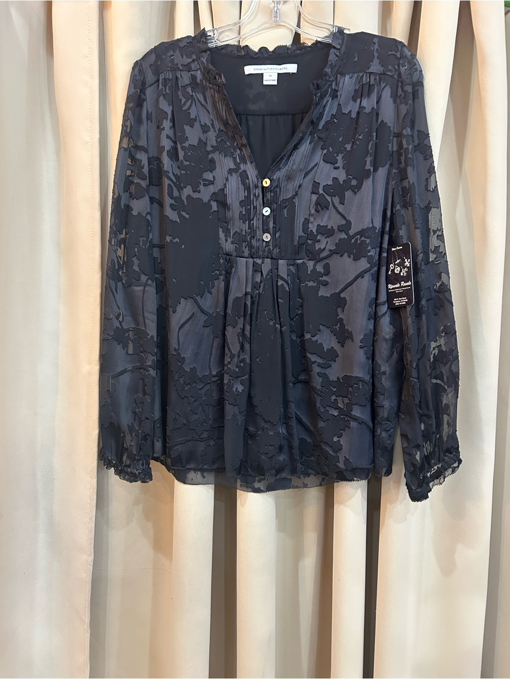Diane Von Furstenberg Navy and Black Floral Burnout Blouse Size 10 - Picture 3 of 7